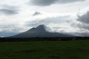 028 Mount Taranaki.