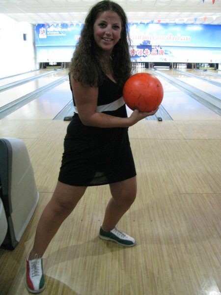 Mel in the sexy bowling shoes