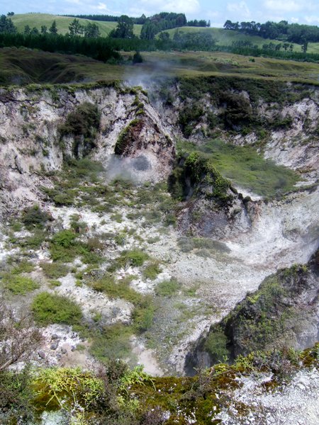 Craters of the Moon,Taupo