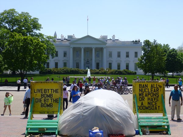 White house ja mielenosoitus
