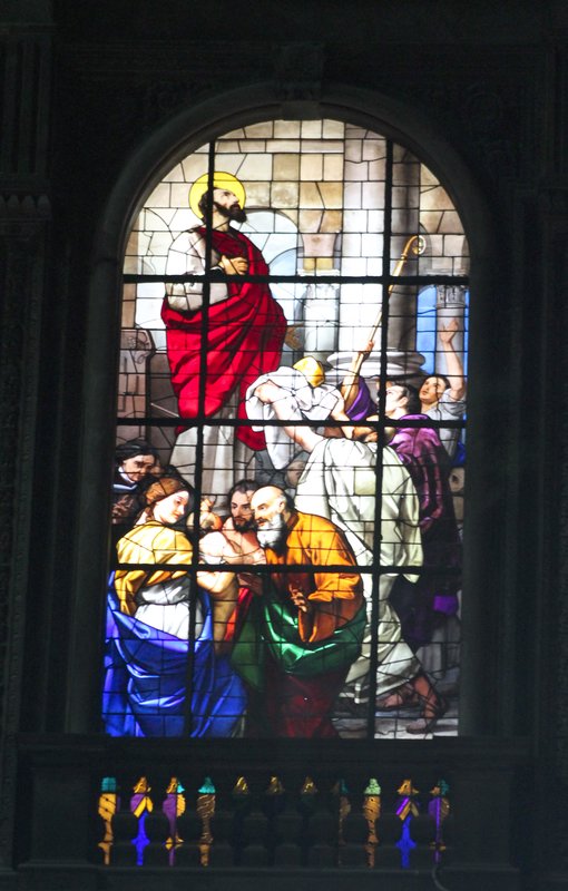 Stained glass window in the Duomo