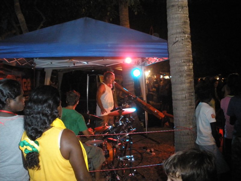 Didge playing at Mindil Beach