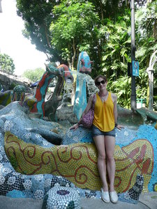 Me at the mosiac fountain, behind the Merlion statue.