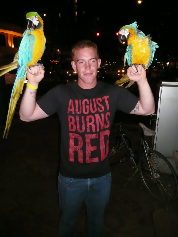 Zachary - US Marine stationed in Oahu... with parrots!
