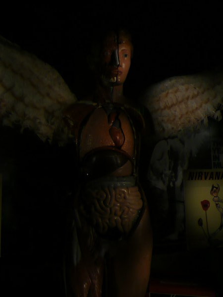 Scary angel woman from 'In Utero' album cover.