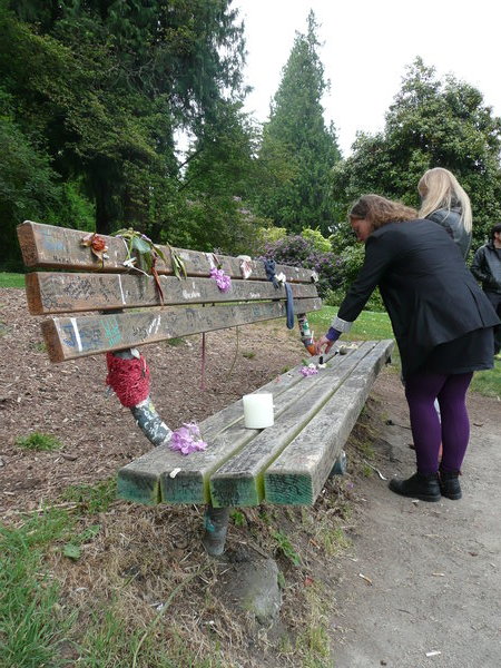 Kurt's bench (outside the house where he died).