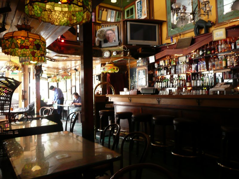 Vesuvio... the bar where the Beat authors hung out.