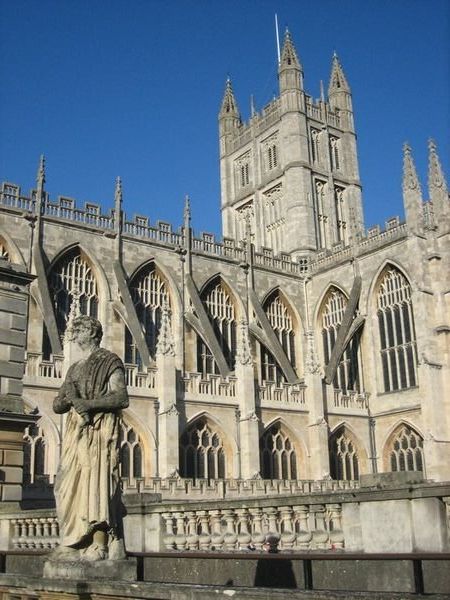The Abbey and Roman Statue