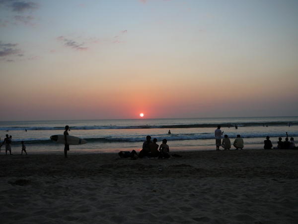 tonights sunset from kuta beach