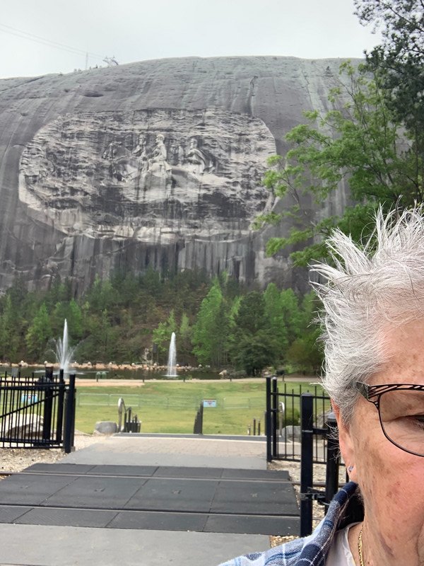 selfie at Confederate monument