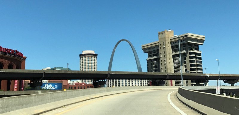 The Arch from the road