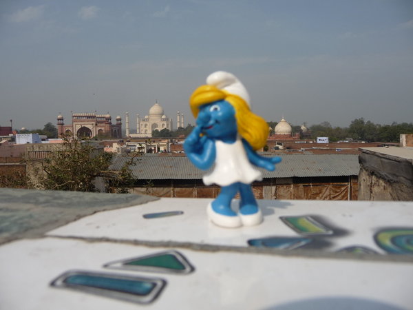Schtroumphette au Taj, depuis mon hotel !