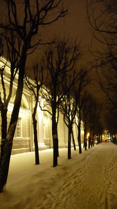 Marche de soir, St-Petersbourg