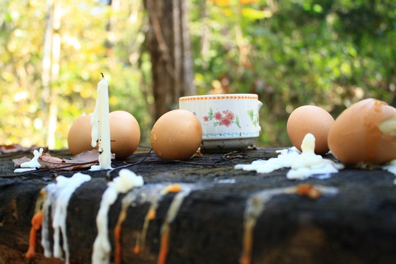 Egg Offerings to Buddha