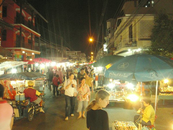Sat Night Market