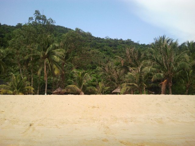 Cham Island Beach