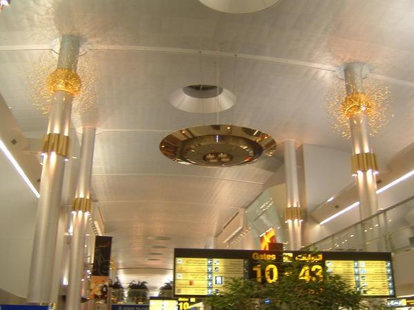 Flying Saucers in Dubai Airport