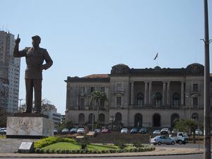Statute of President Samora Machel