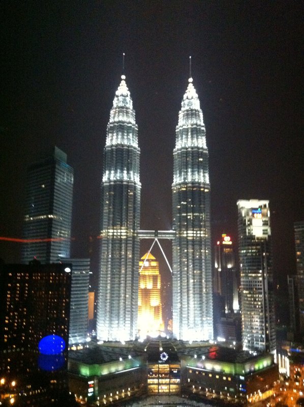 Stunning view of petronas towers from sky bar!
