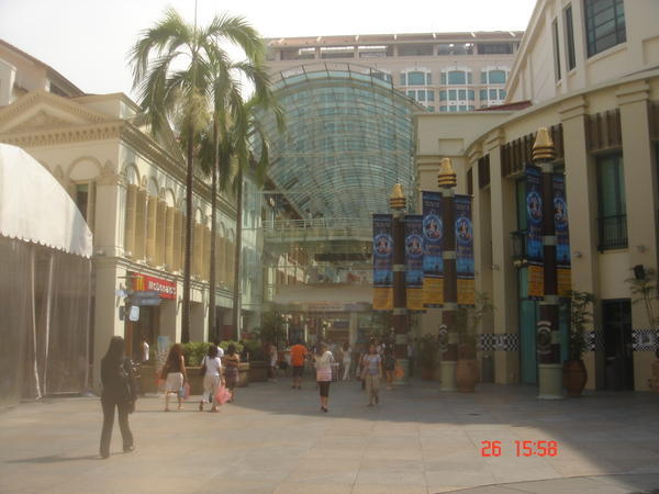 Bugis Shopping Mall