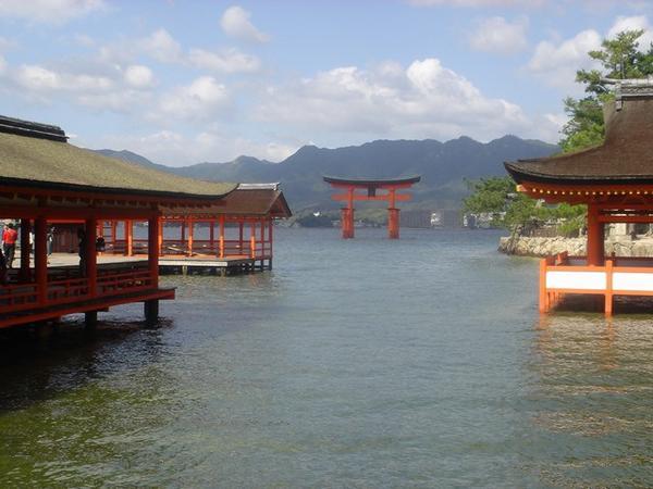 Itsukushima Shrine & floating Torii gate