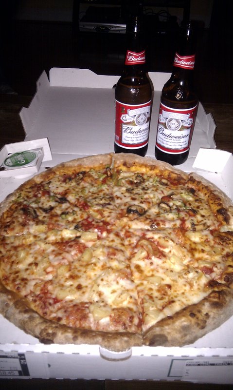Pizza n beer :)