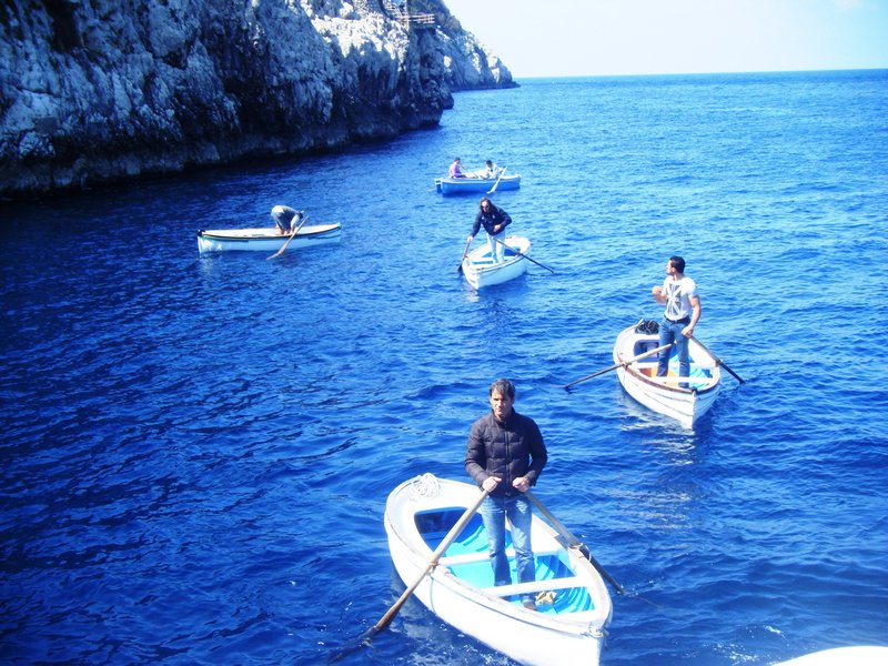 boats to get in to the Blue Grotto