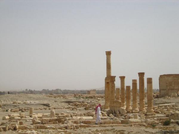 Man walking through ruins, Palmyra