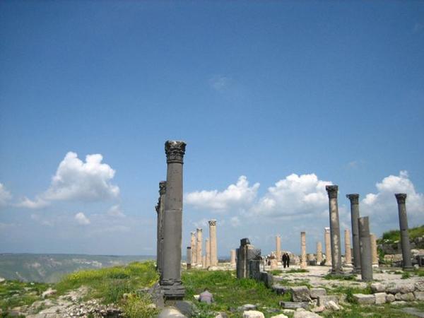 Roman ruins, Umm Qais