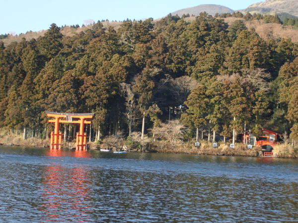 Shrine on Lake Ashino-ko