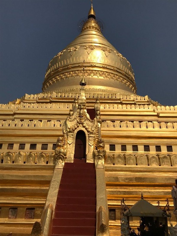 Golden Monastery, Mandalay