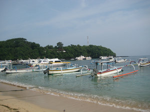 dive boats in Padang Bai