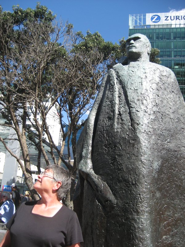 Maori chief statue