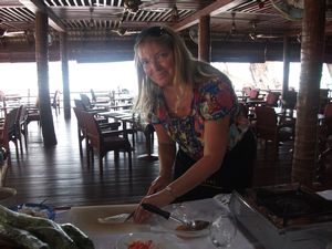 Thai cooking lesson, scoring squid!