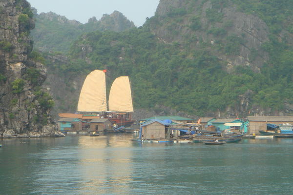 Mor Halong Bay and Floating Village