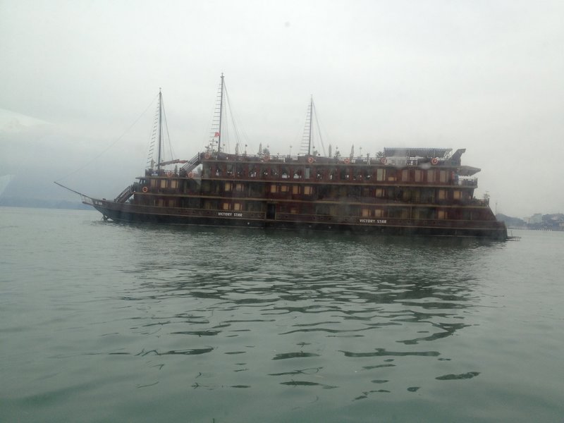 Junk Ship (Ha Long Bay)