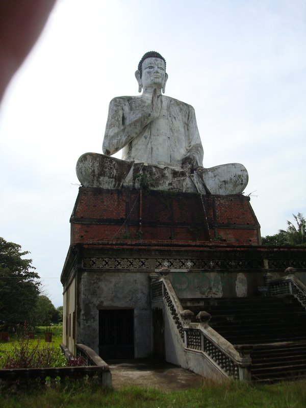 Budda statue at Wat Ek Phnom