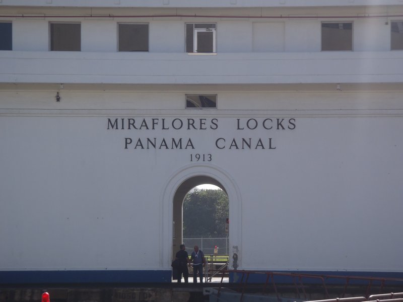 Miraflores Locke