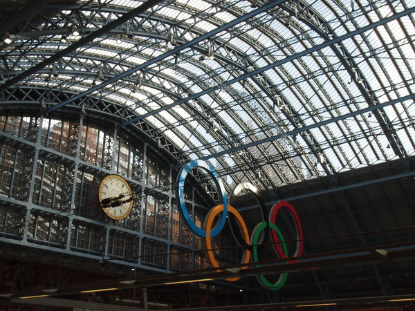 Olympic Rings at St Pancras Station