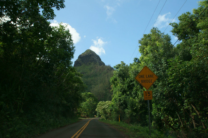 on the road towards Ha'ena State Park