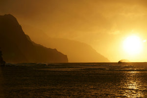 Amazing sunset on the Na Pali Coast