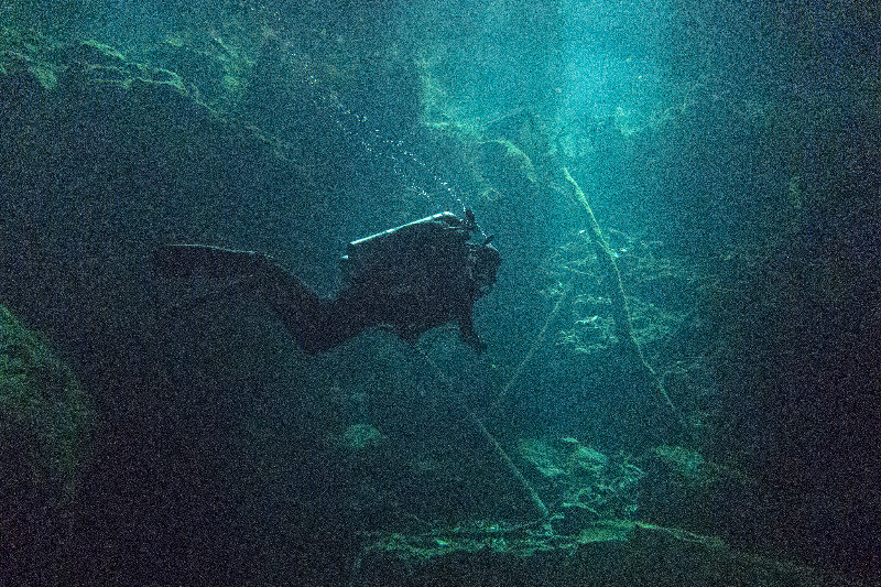 Diving Cenote Chac Mool
