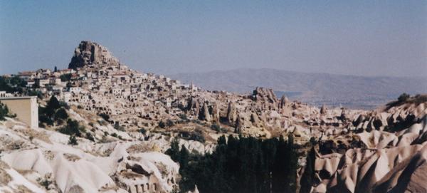 Capadocia: Uchisar desde Göreme