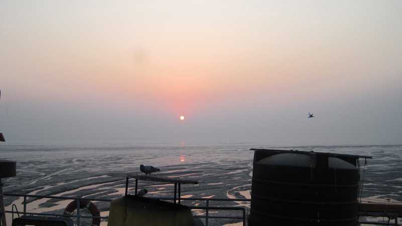 Sunrise on the Eastern Coast of Mumbai