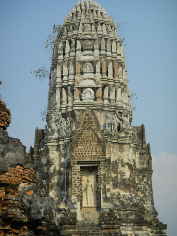 Phra prang prathan Ayutthaya 3