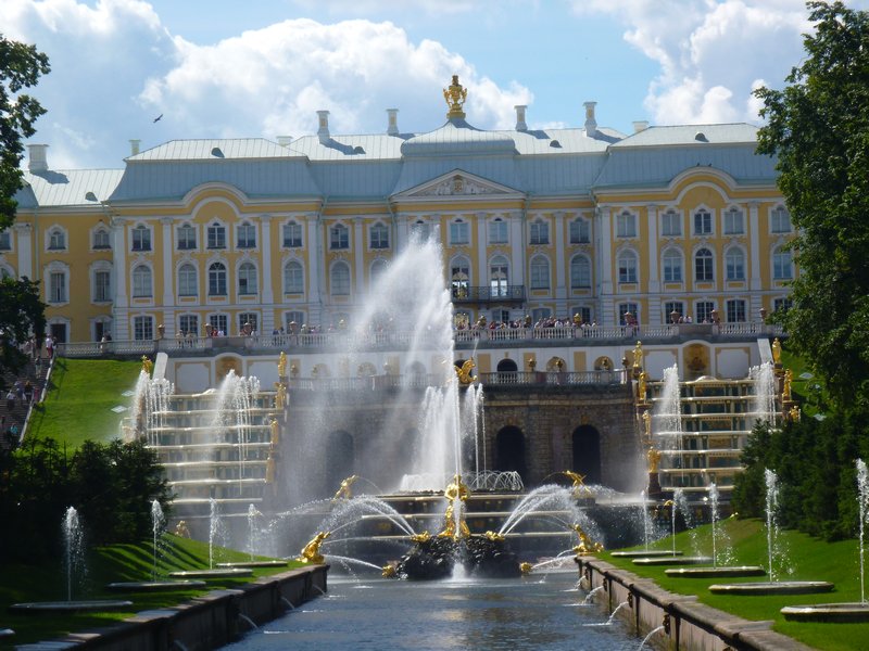 3  Peterhof Palace, St Petersburg Russia