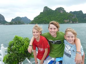 28 Team Free enjoying  Ha Long Bay Vietnam