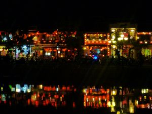 62 Hoi An by night
