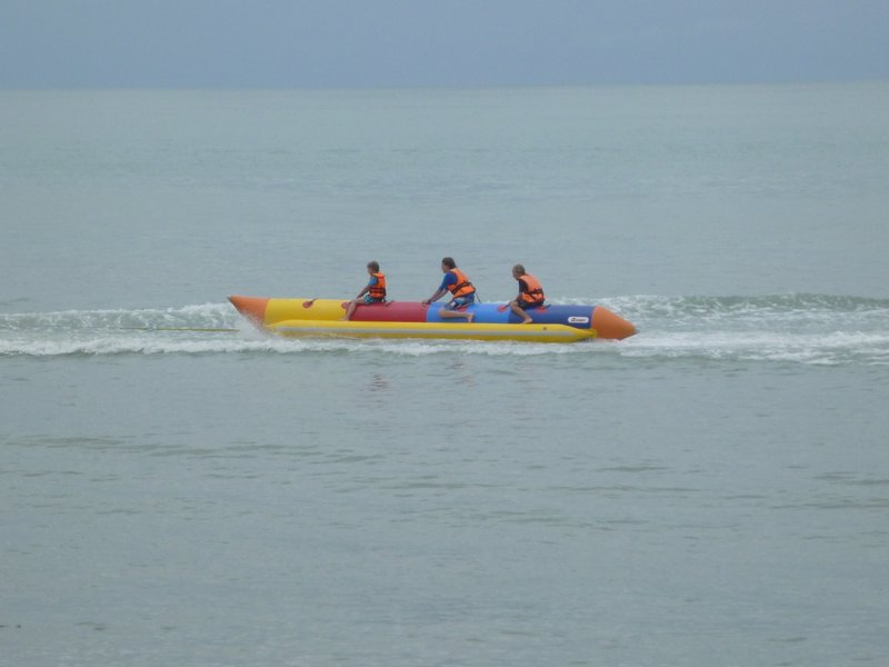 25 A bit of Banana Boat action