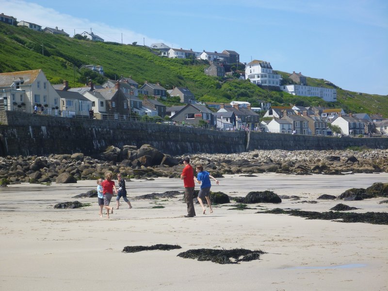 6 Relaxing in Sennen Cove with the Fraser Family